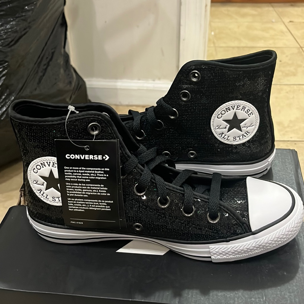 Brand New Converse Size 7